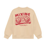 Daily Seven - Beige trui met backprint