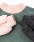 American Outfitters - Oudgroene colorblock sweater