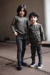 LEVV - kaki sweater met een donkere boord